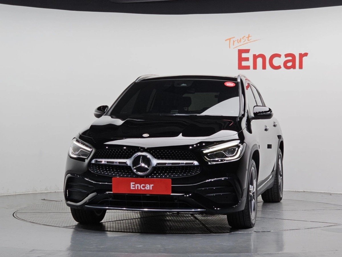 MERCEDES BENZ GLA-CLASS H247