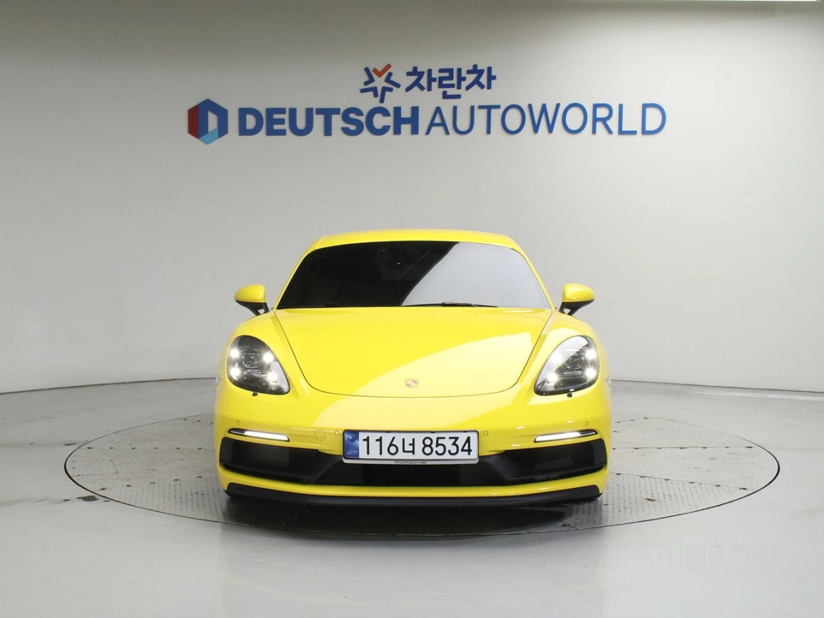 PORSCHE 718 CAYMAN  2023