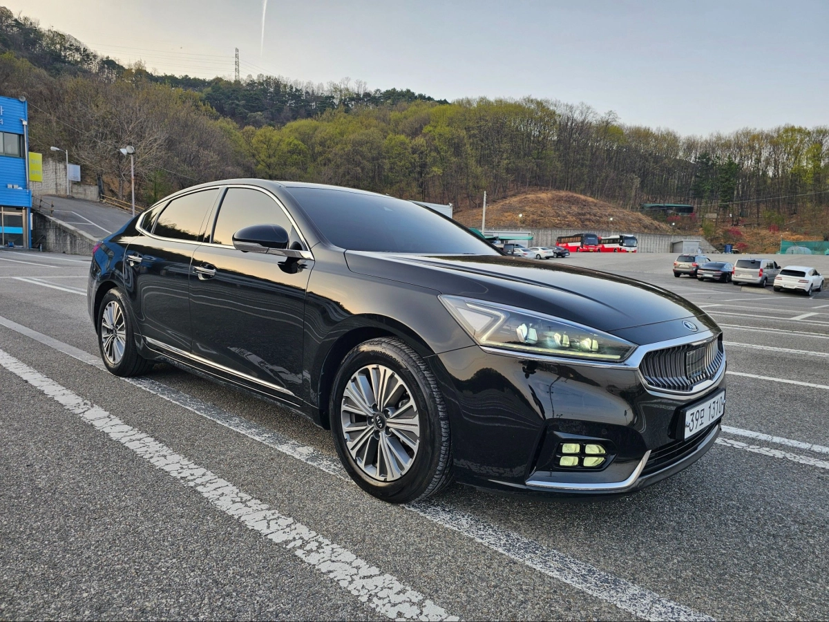 KIA K7 HYBRID
