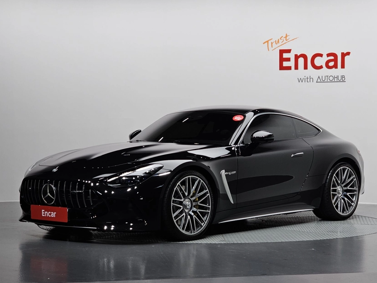 MERCEDES BENZ AMG GT C192  2025
