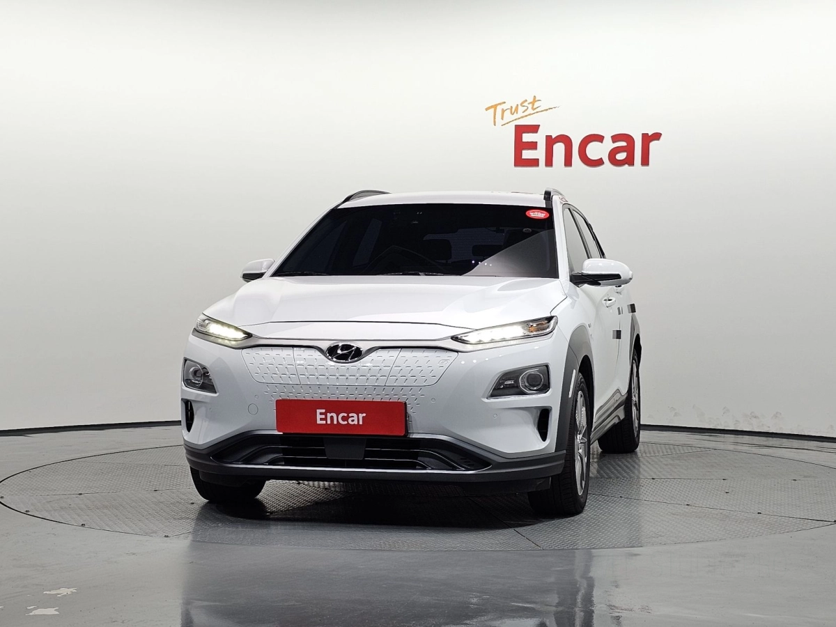 HYUNDAI KONA ELECTRIC