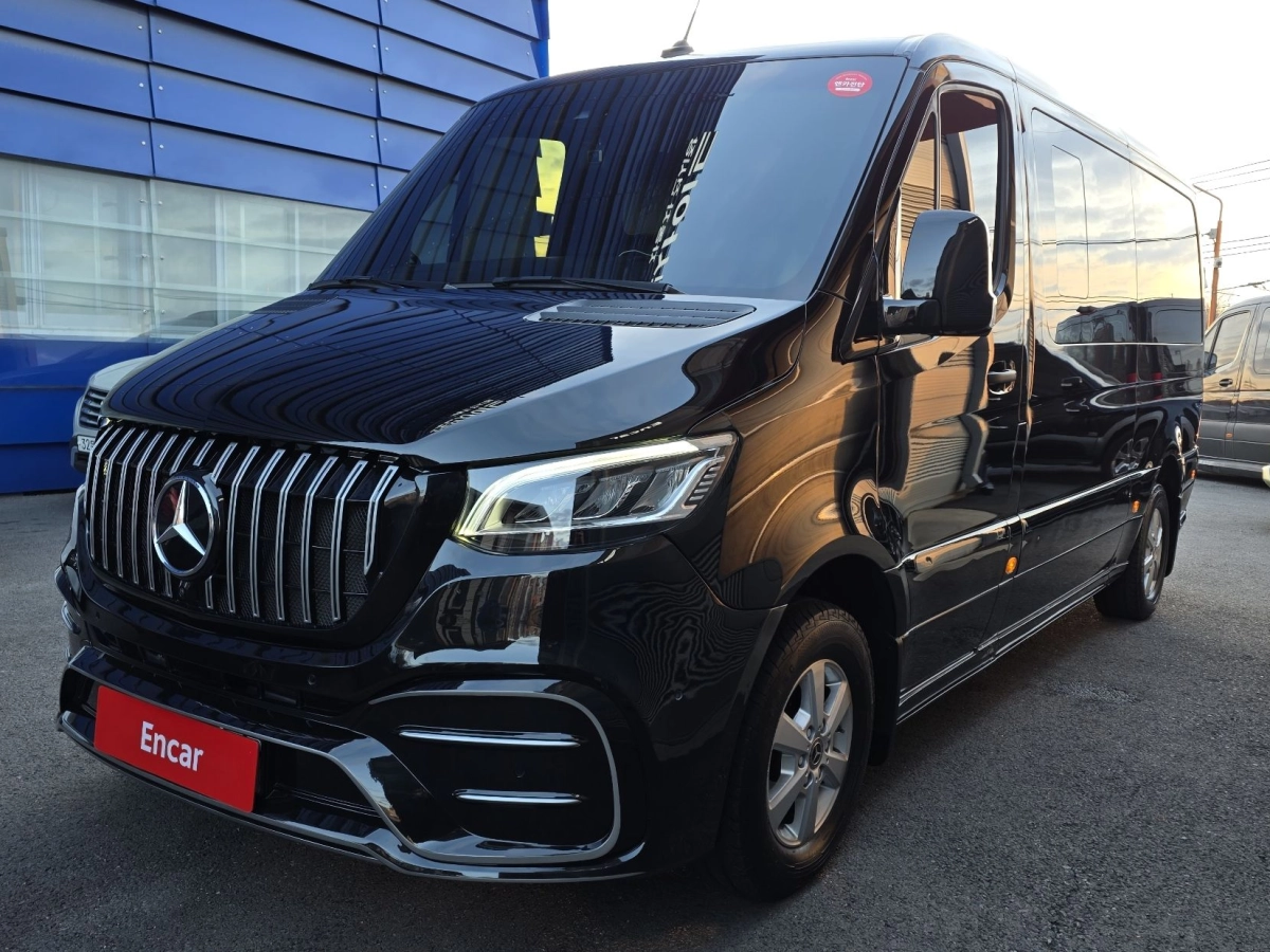 MERCEDES BENZ SPRINTER  2024