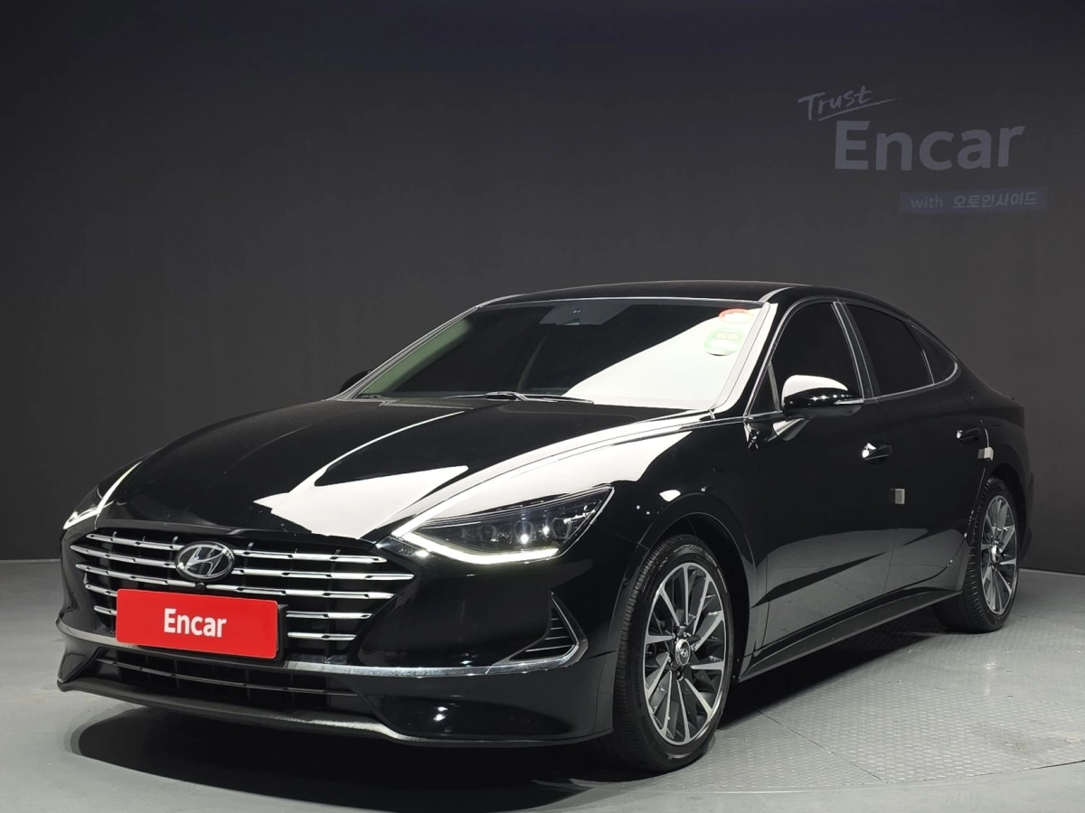 HYUNDAI SONATA HYBRID DN8  2022