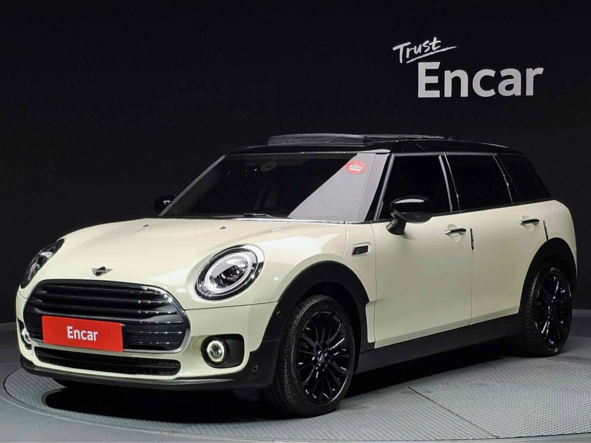 MINI CLUBMAN COOPER D  2021