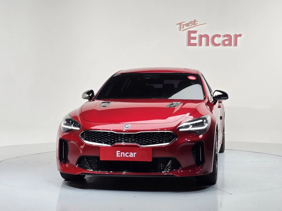 KIA STINGER