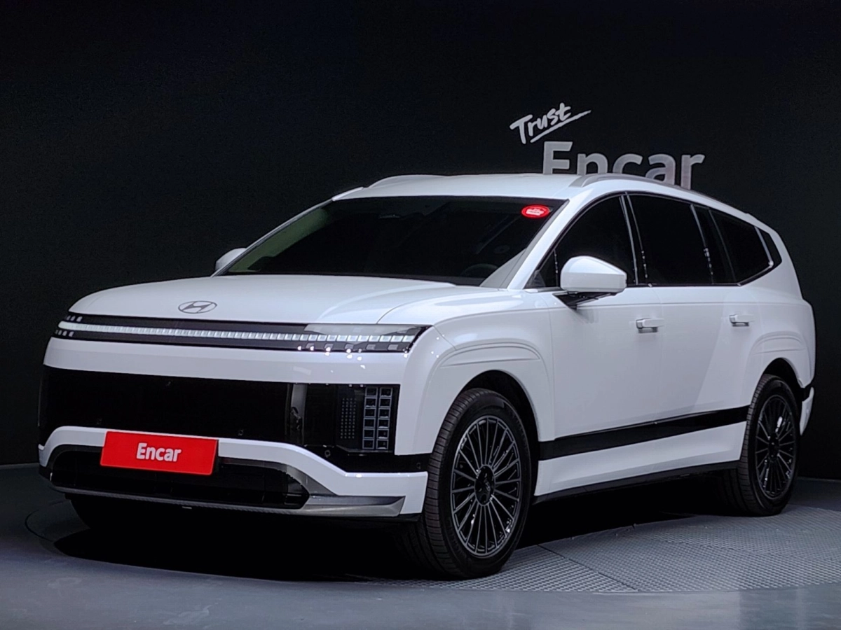 HYUNDAI IONIQ9  2025