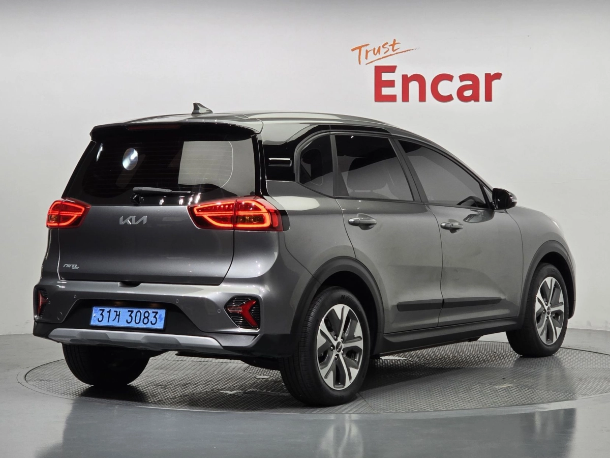 KIA NIRO PLUS