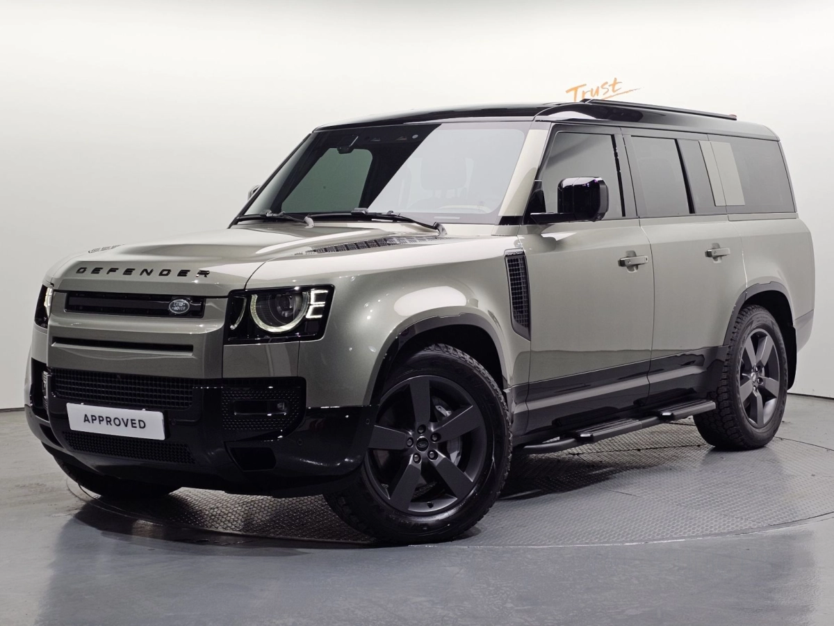 LAND ROVER DEFENDER L663 2025