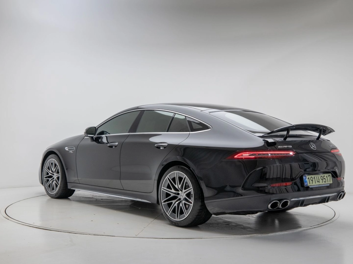 MERCEDES BENZ AMG GT