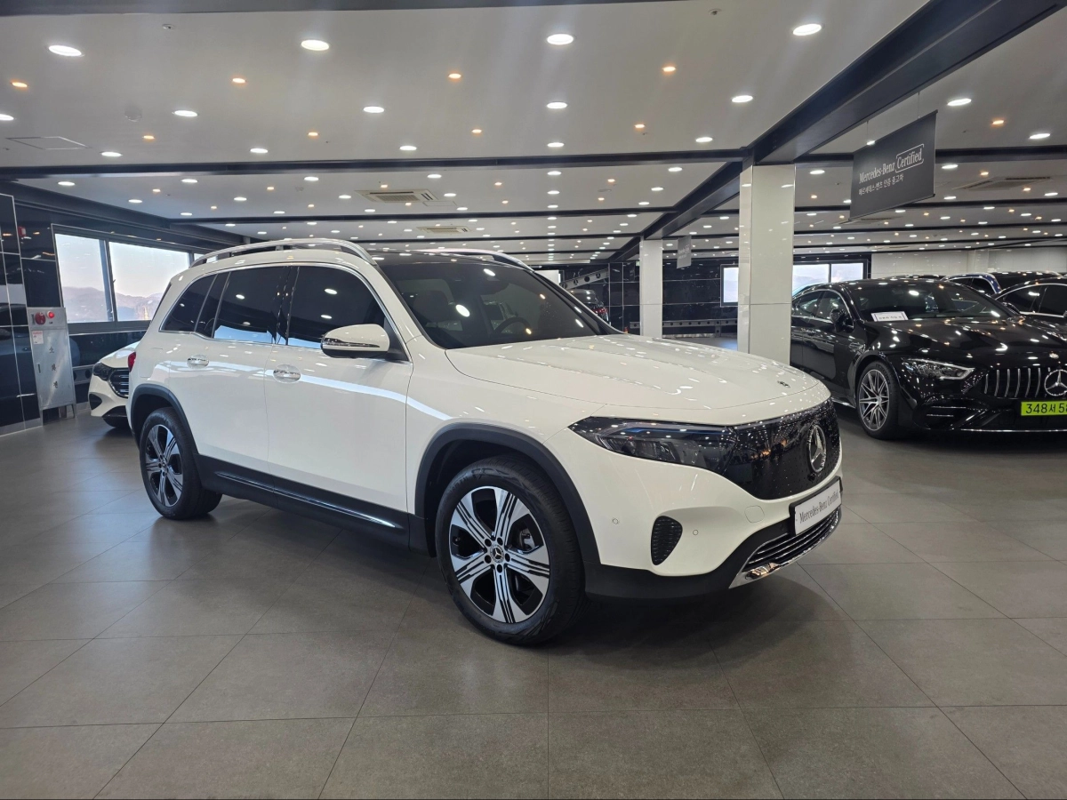 MERCEDES BENZ EQB X243