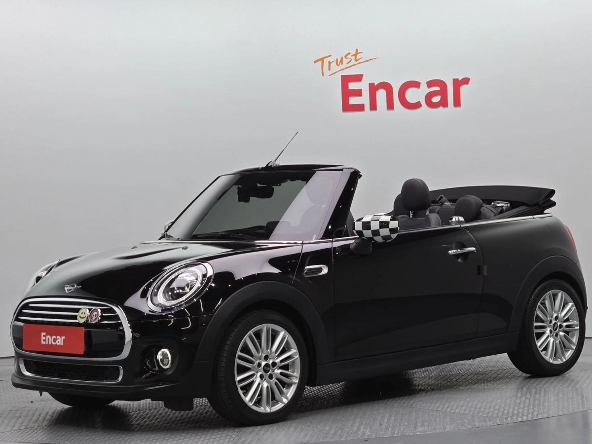 MINI COOPER CONVERTIBLE