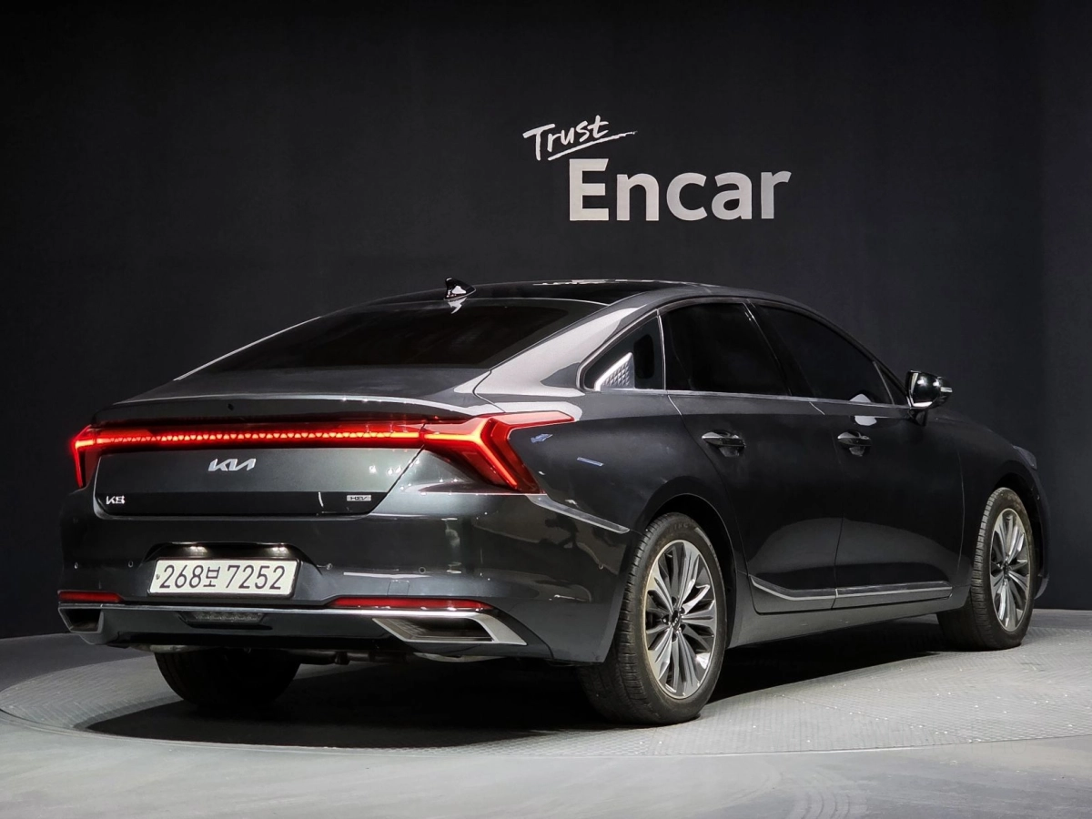 KIA K8 HYBRID