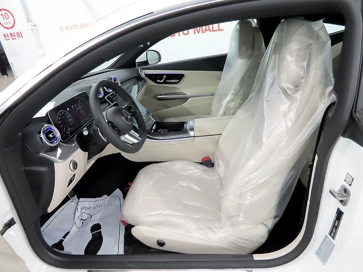 MERCEDES BENZ CLE-CLASS C236  2025