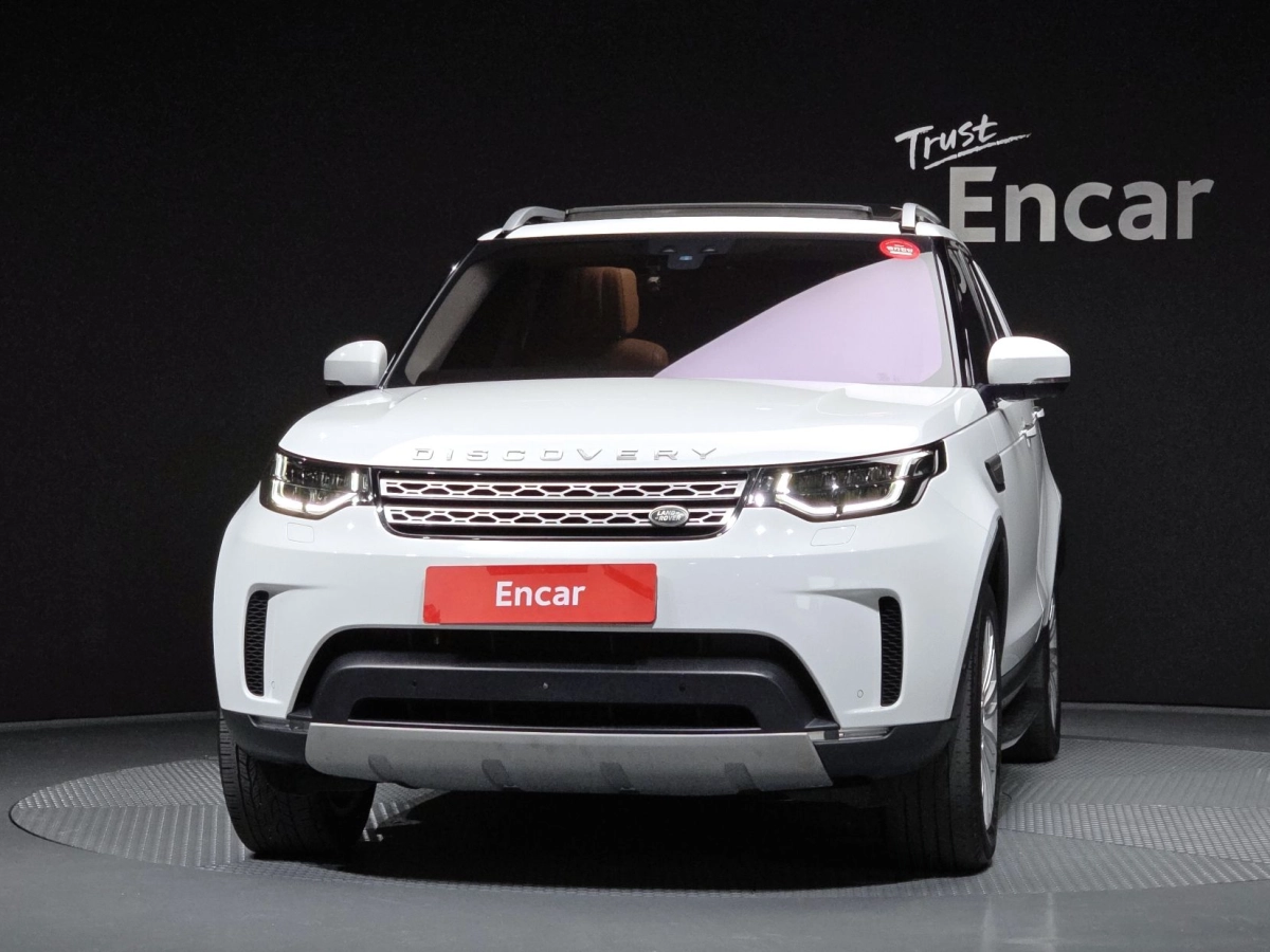 LAND ROVER DISCOVERY 5