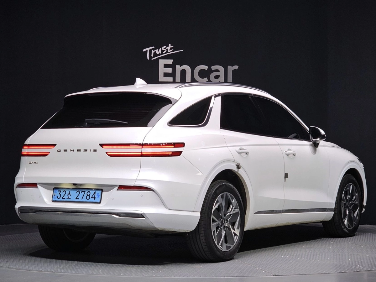 GENESIS GV70 ELECTRIC