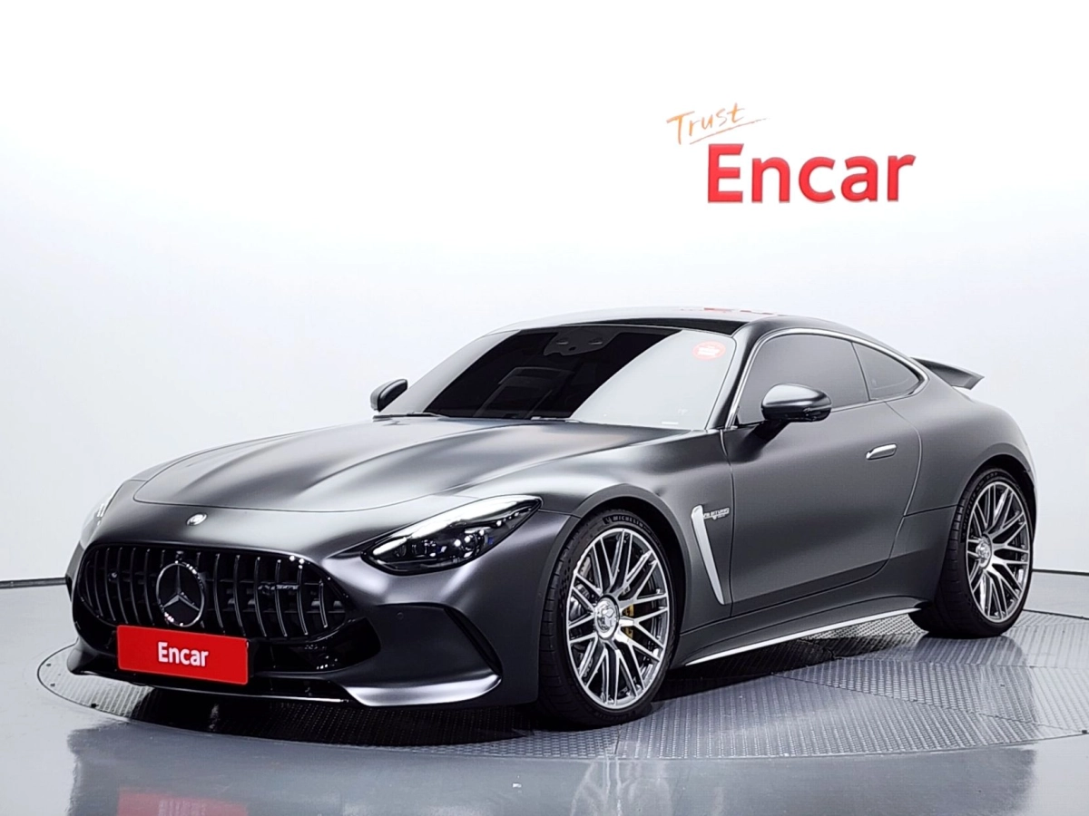 MERCEDES BENZ AMG GT C192  2025