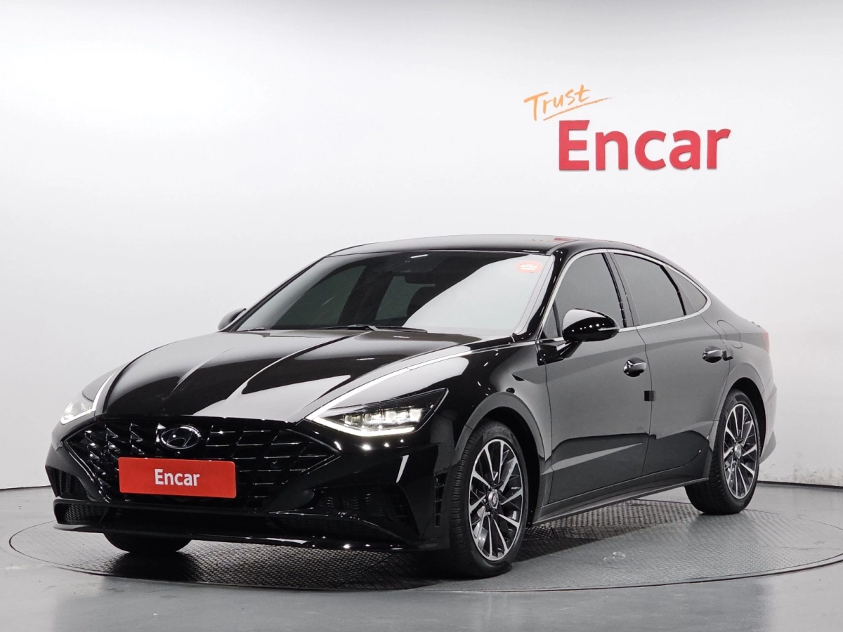 HYUNDAI SONATA DN8  2023
