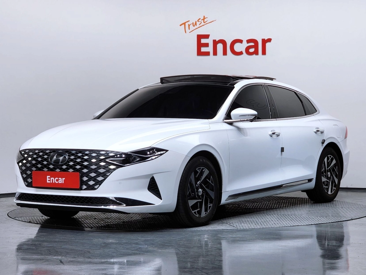 HYUNDAI GRANDEUR IG HYBRID  2022
