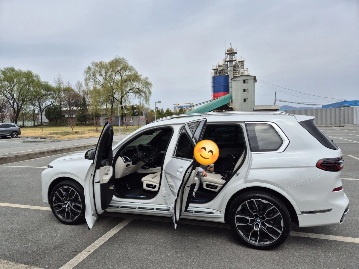 BMW X7 G07