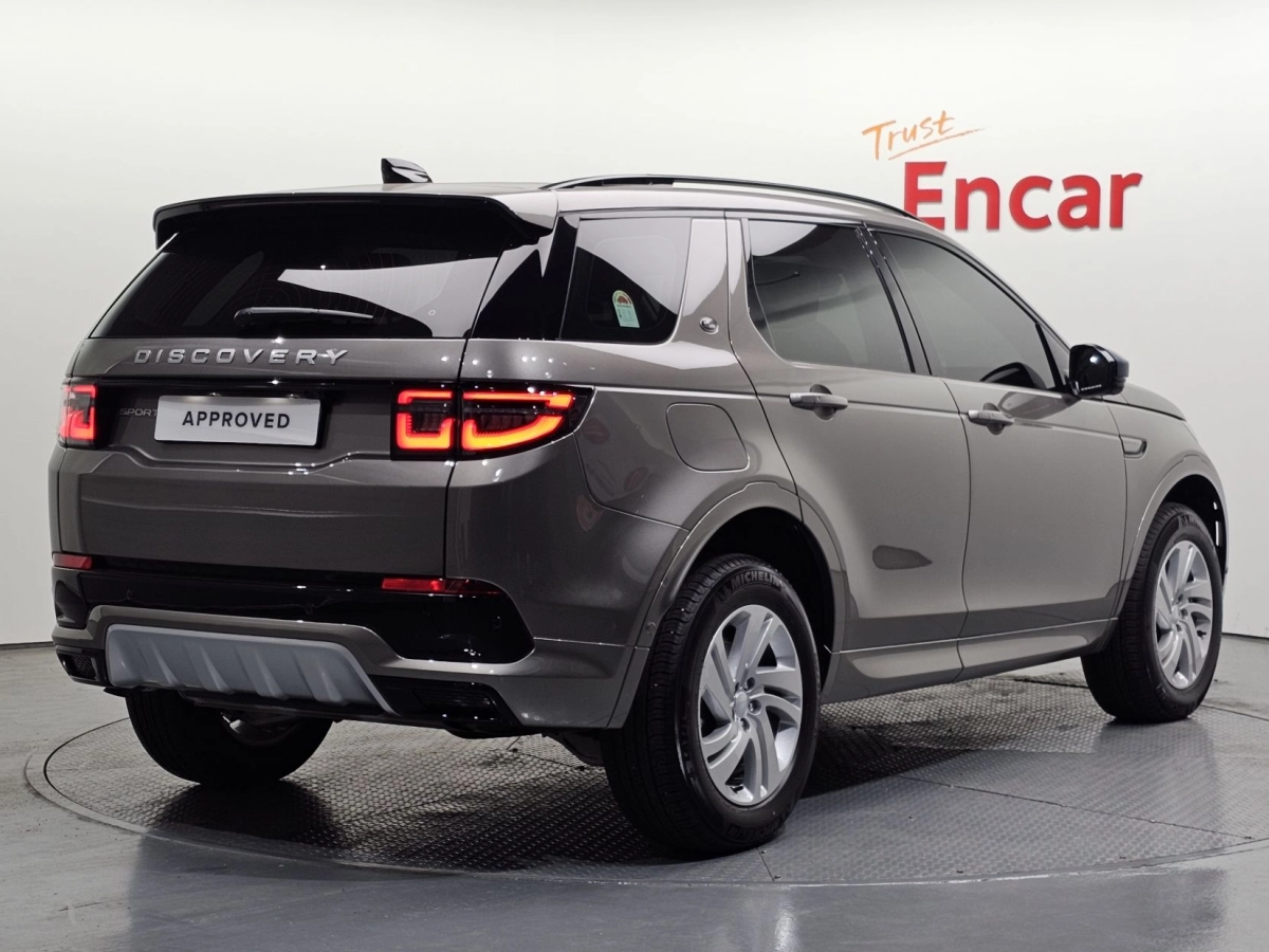 LAND ROVER DISCOVERY SPORT