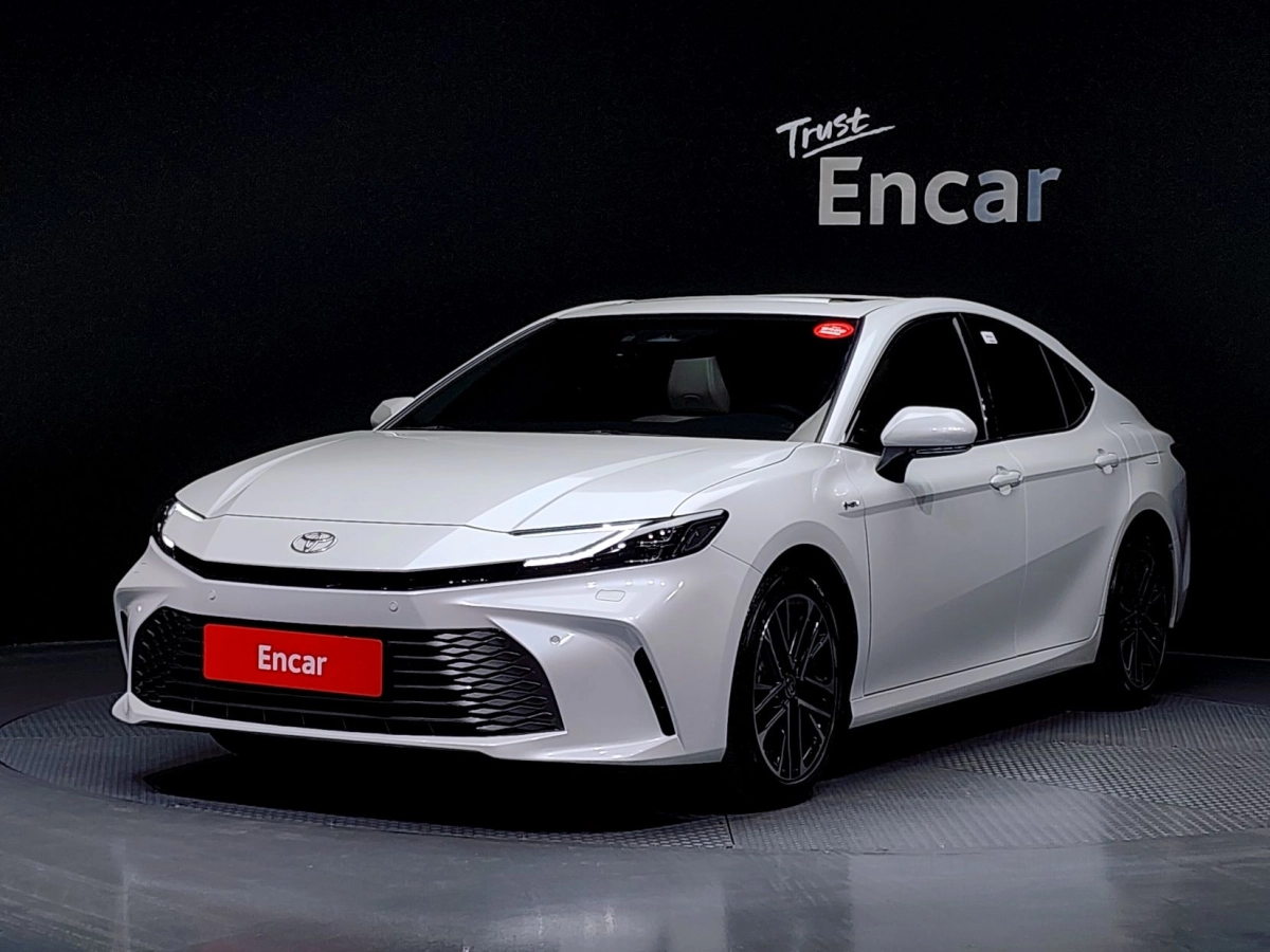 TOYOTA CAMRY XV80  2025