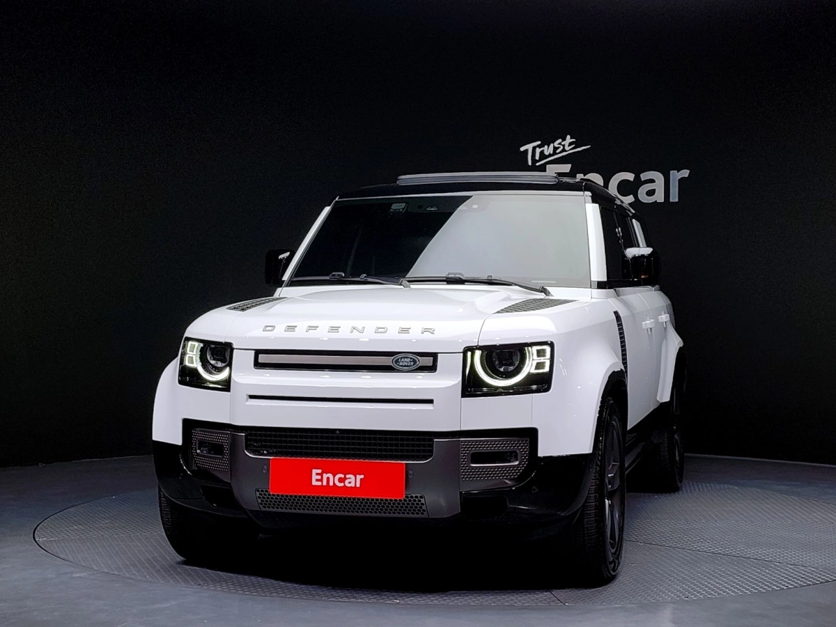 LAND ROVER DEFENDER L663