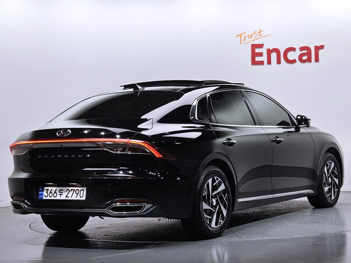 HYUNDAI GRANDEUR IG HYBRID