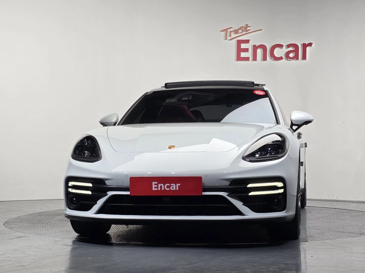 PORSCHE PANAMERA 971