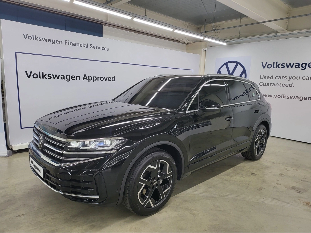 VOLKSWAGEN TOUAREG 2025
