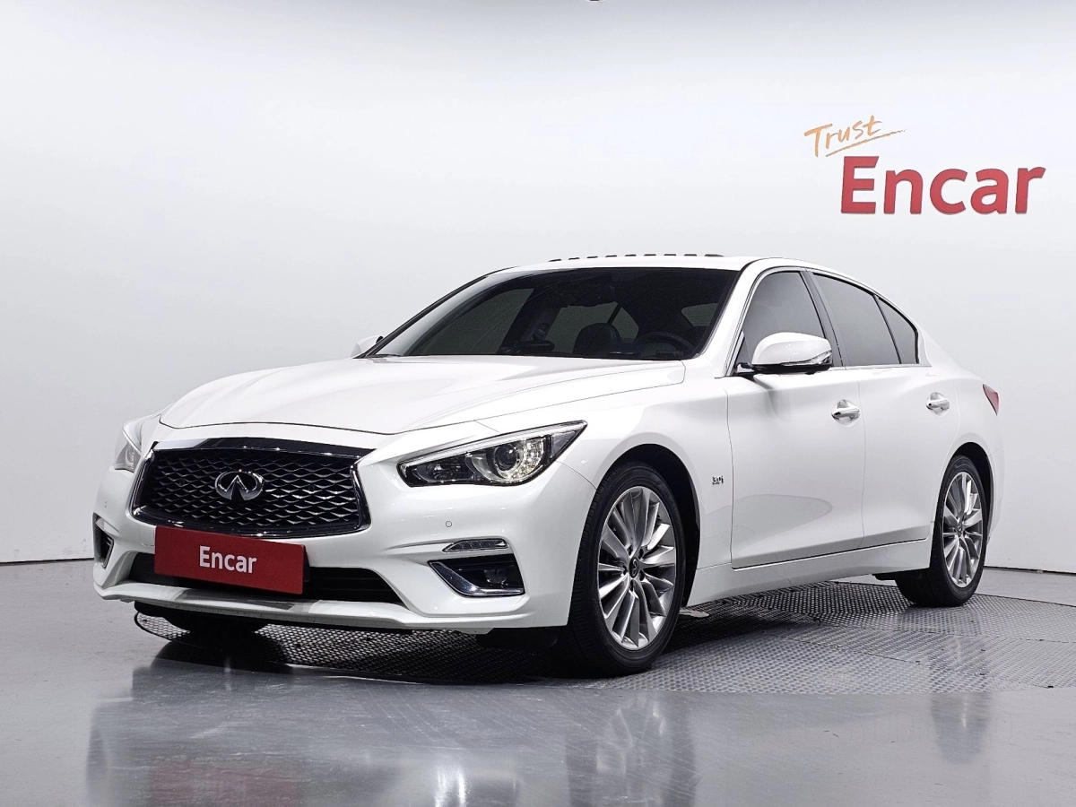 INFINITI Q50  2020