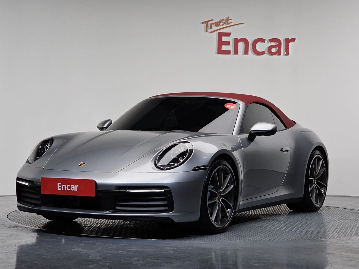 PORSCHE 911 992  2024