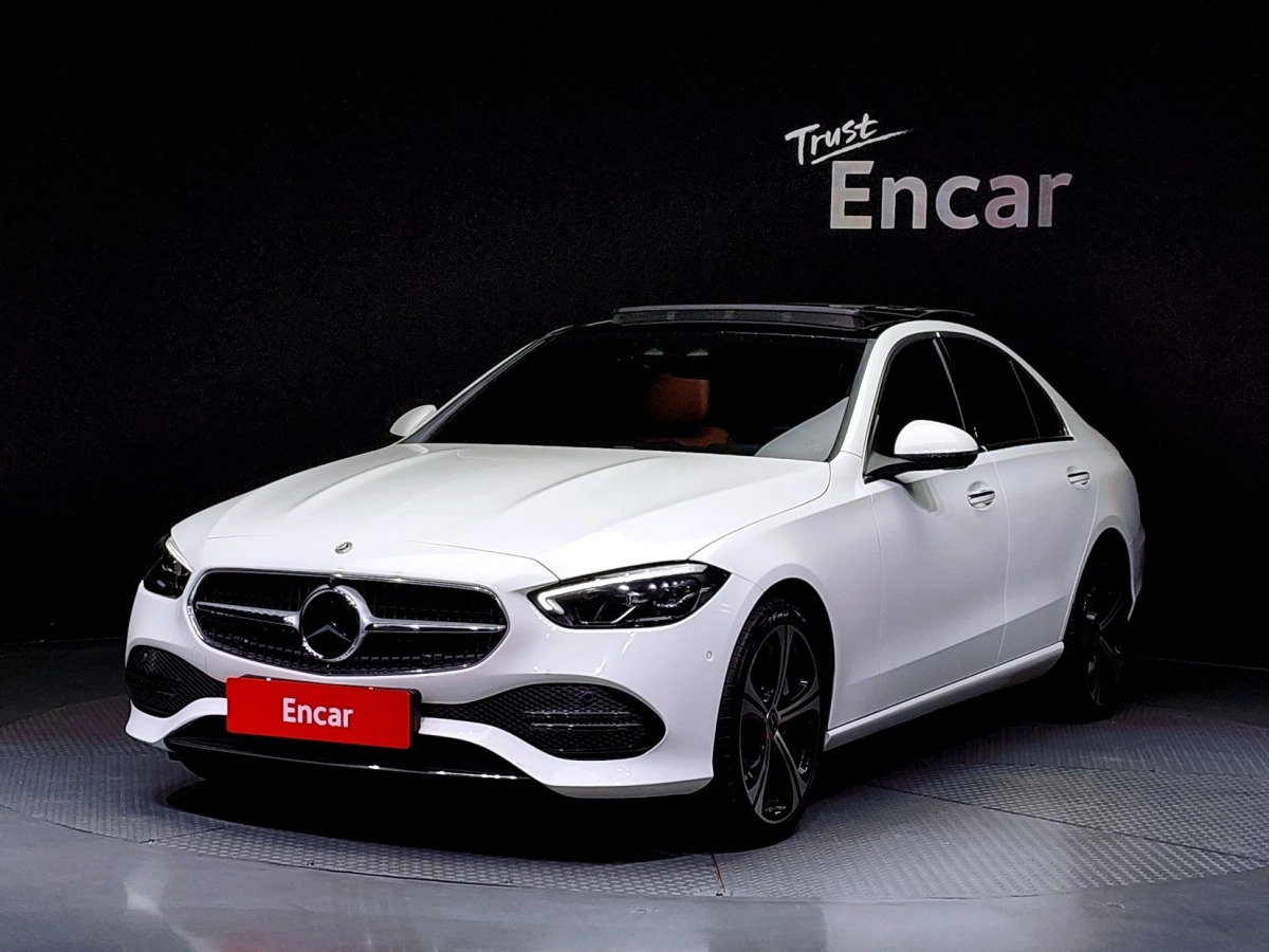 MERCEDES BENZ C-CLASS W206  2023