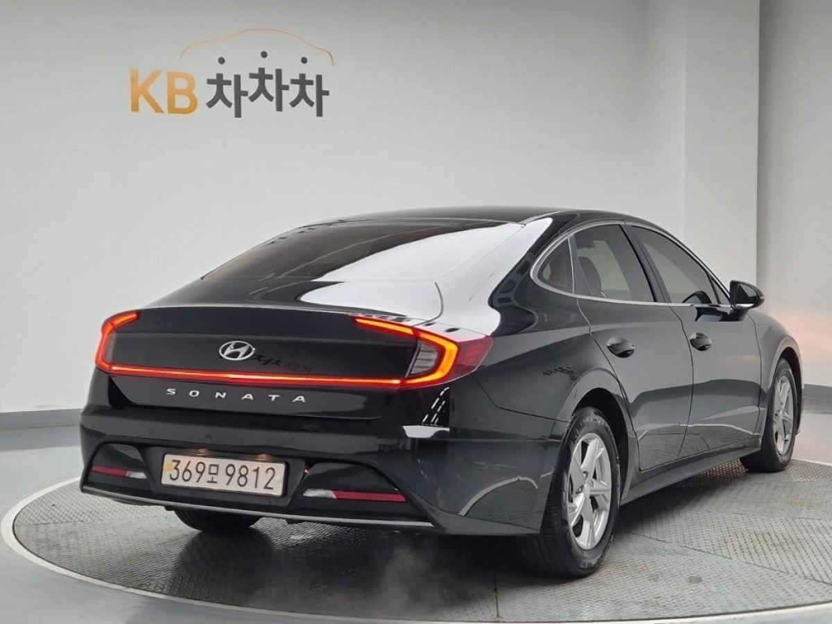 HYUNDAI SONATA DN8
