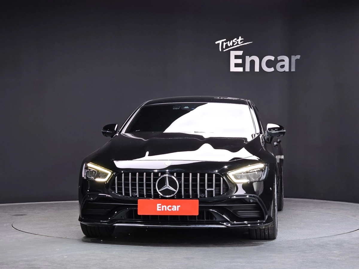 MERCEDES BENZ AMG GT