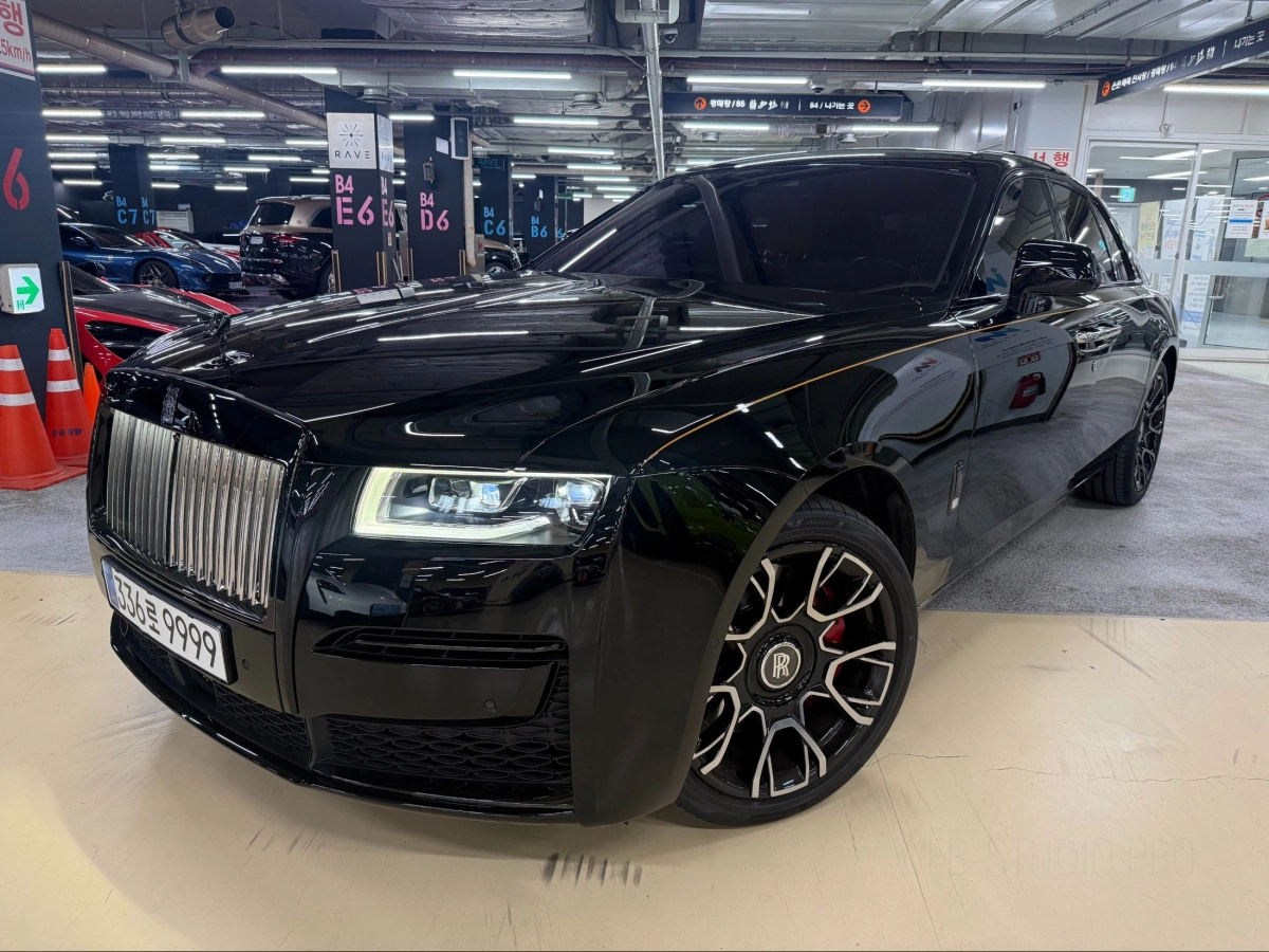 ROLLS ROYCE GHOST