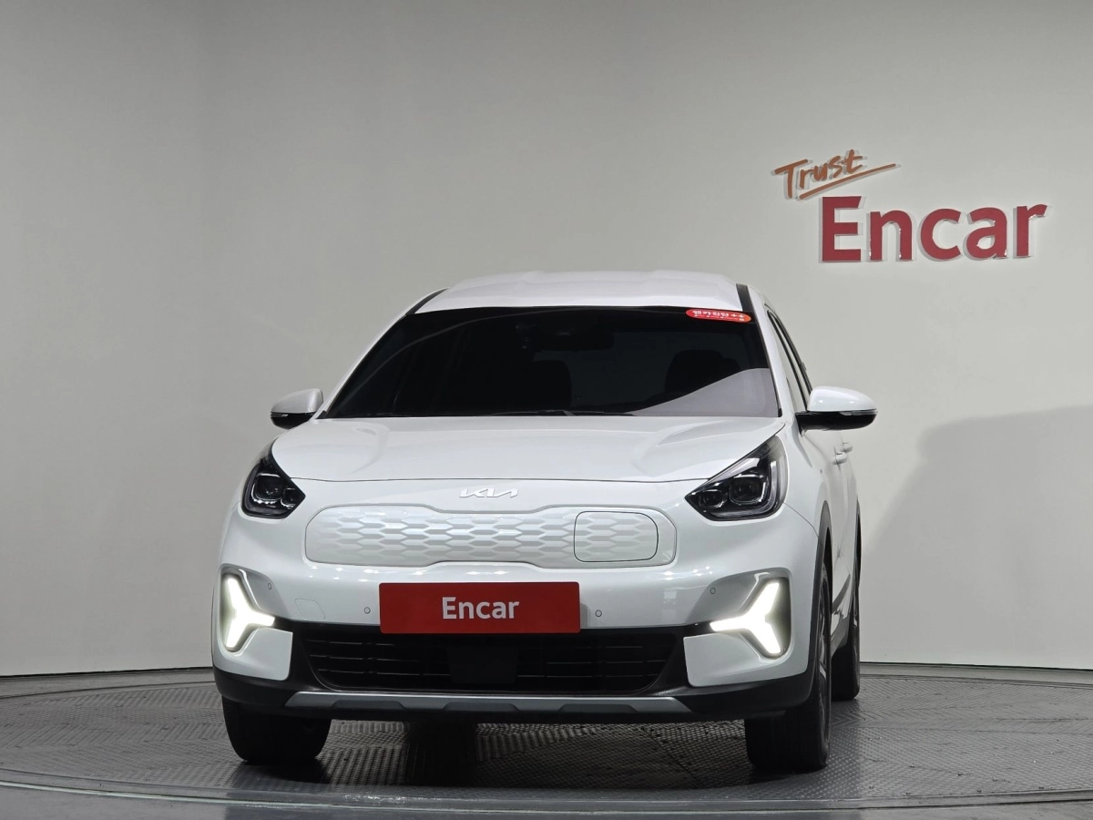 KIA NIRO PLUS