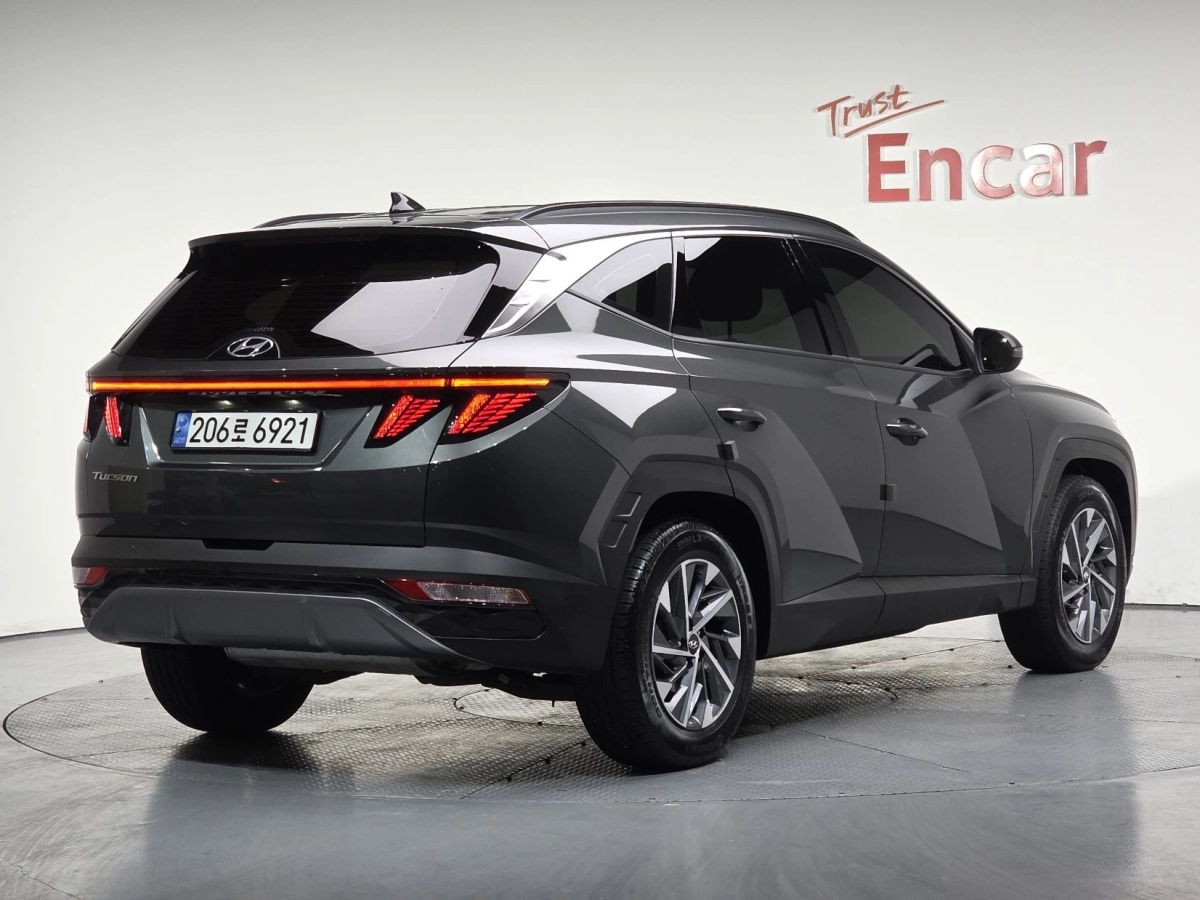 HYUNDAI TUCSON HYBRID NX4