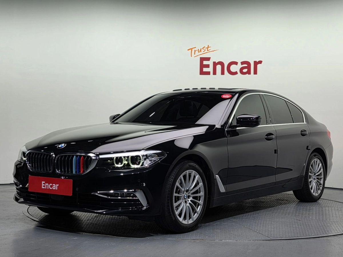 BMW 5-SERIES G30 2020