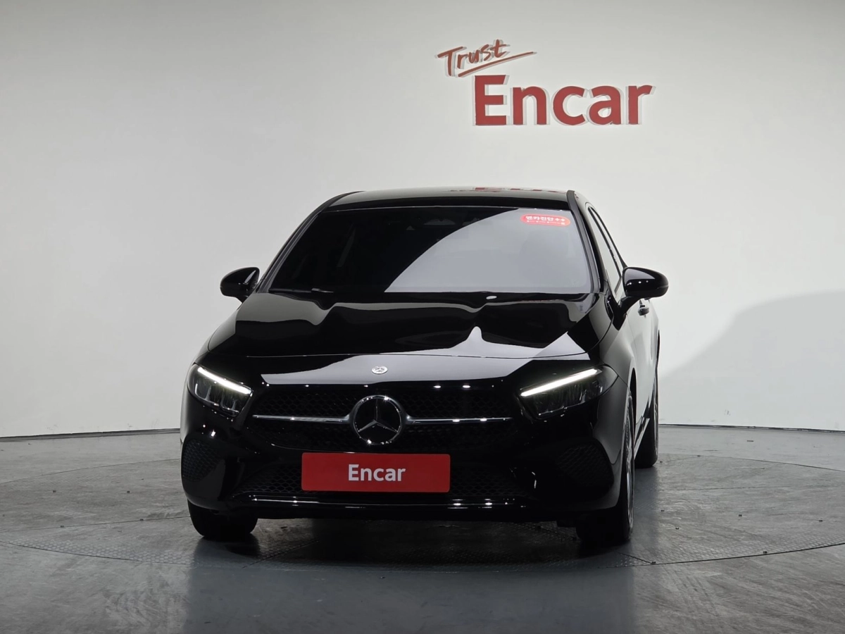 MERCEDES BENZ A-CLASS W177