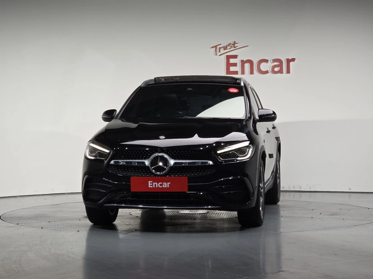 MERCEDES BENZ GLA-CLASS H247