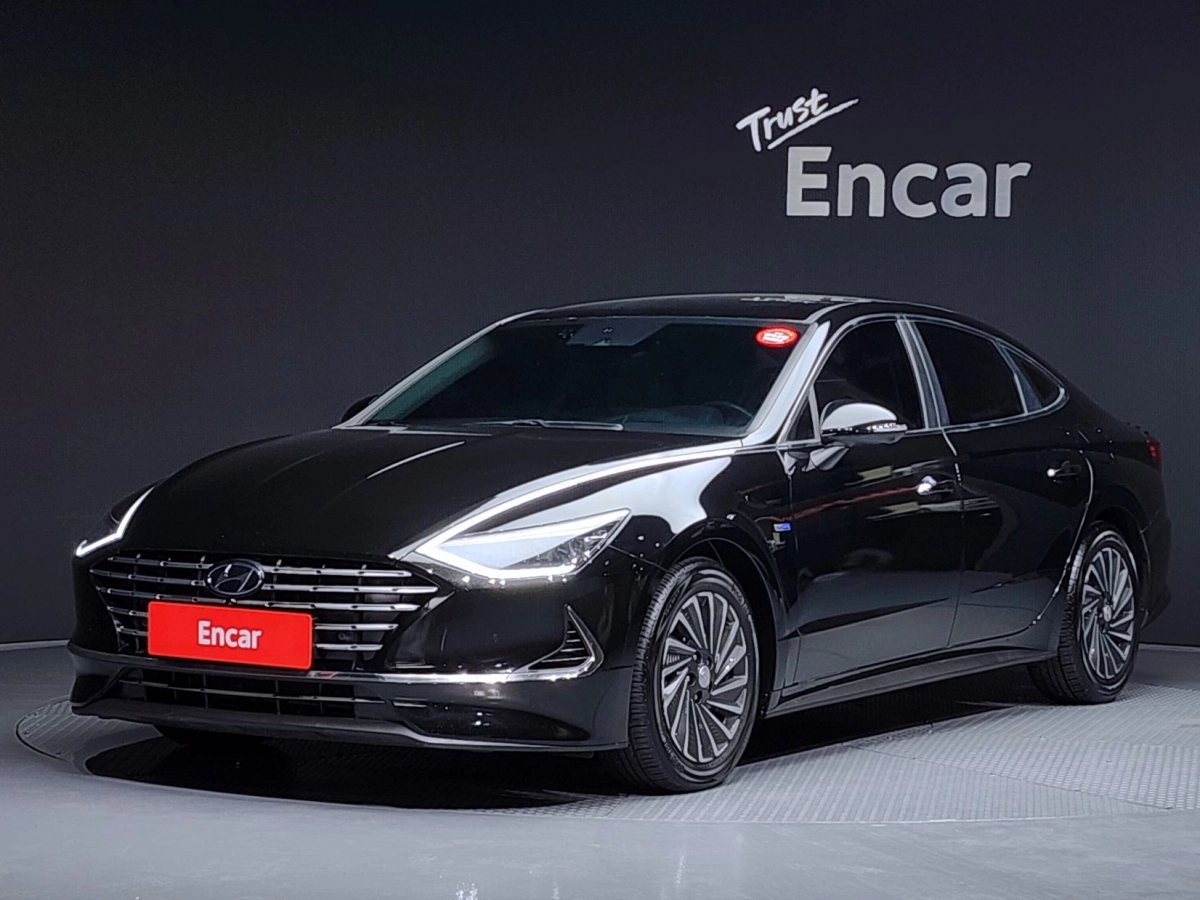 HYUNDAI SONATA HYBRID DN8  2020