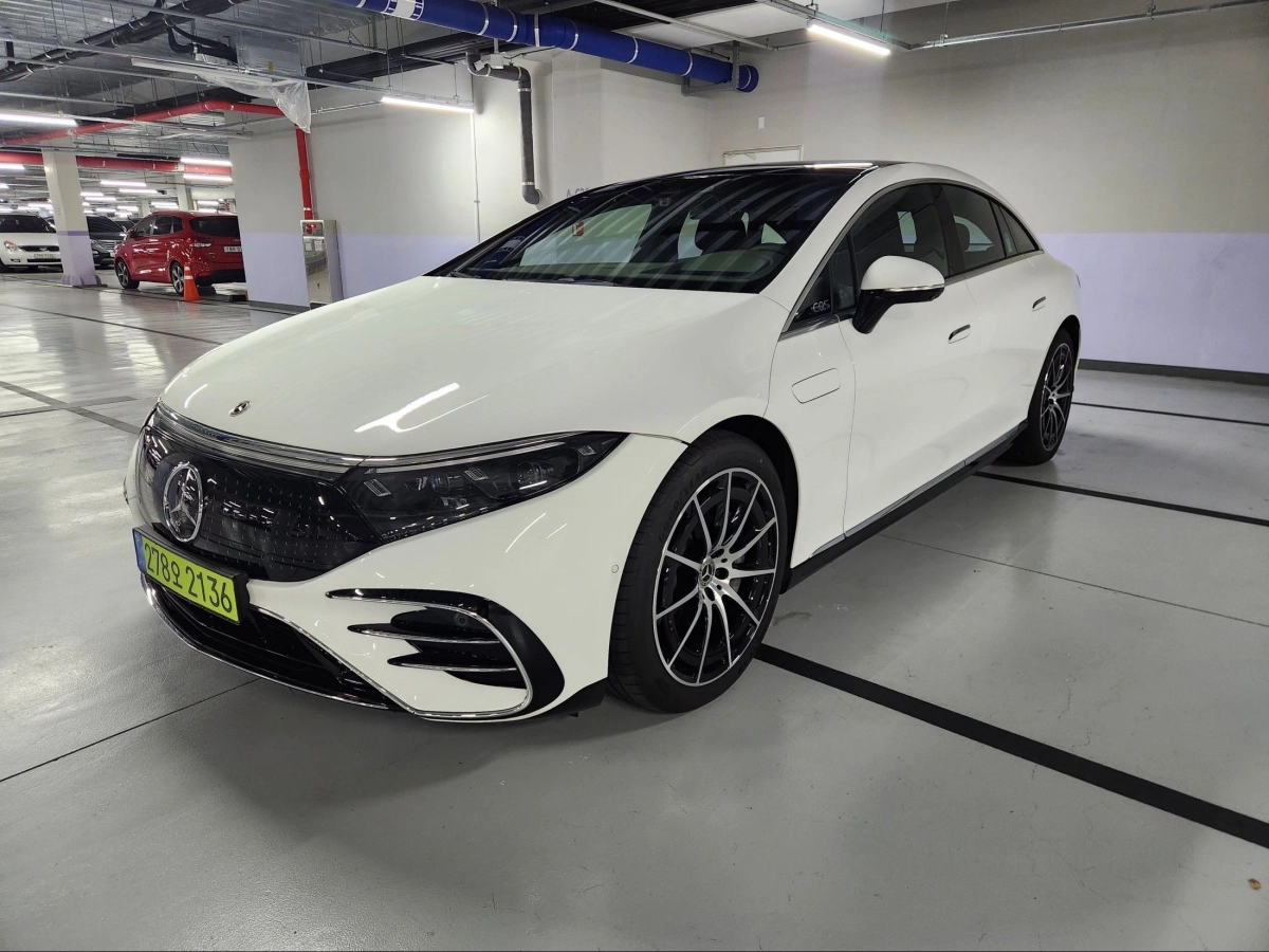 MERCEDES BENZ EQS V297  2023