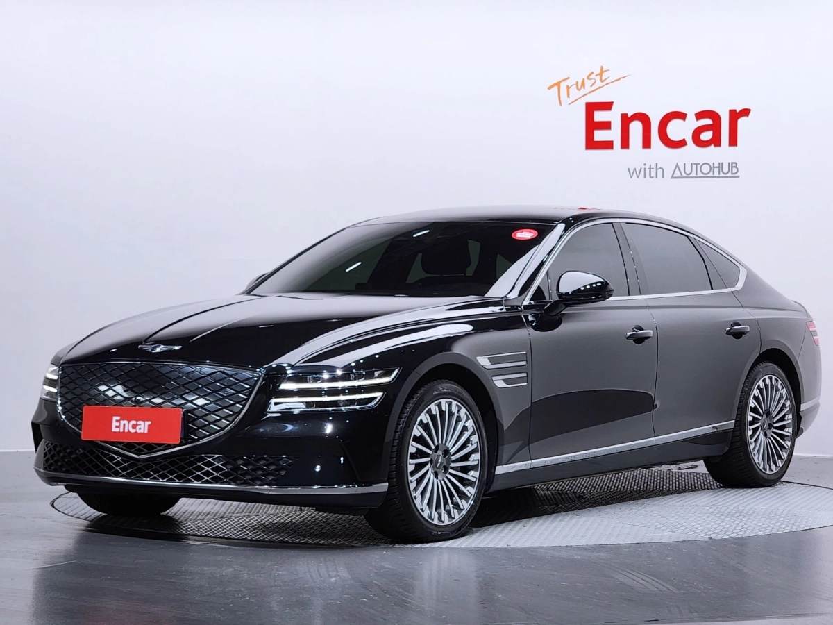 GENESIS ELECTRIC G80 RG3  2022