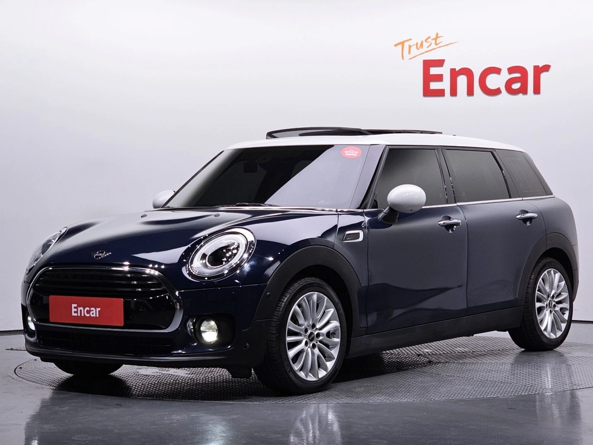 MINI CLUBMAN COOPER D  2019