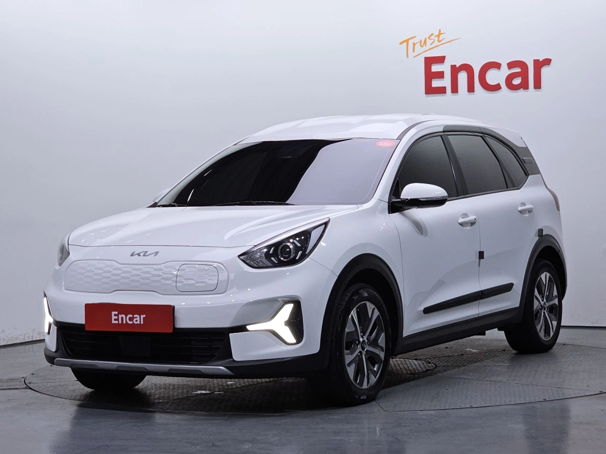 KIA NIRO PLUS