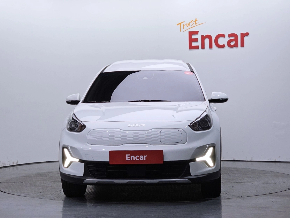 KIA NIRO PLUS