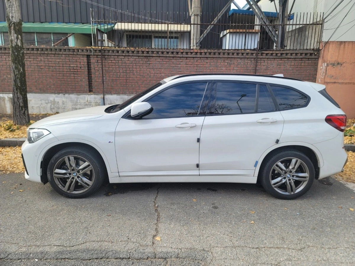 BMW X1 F48