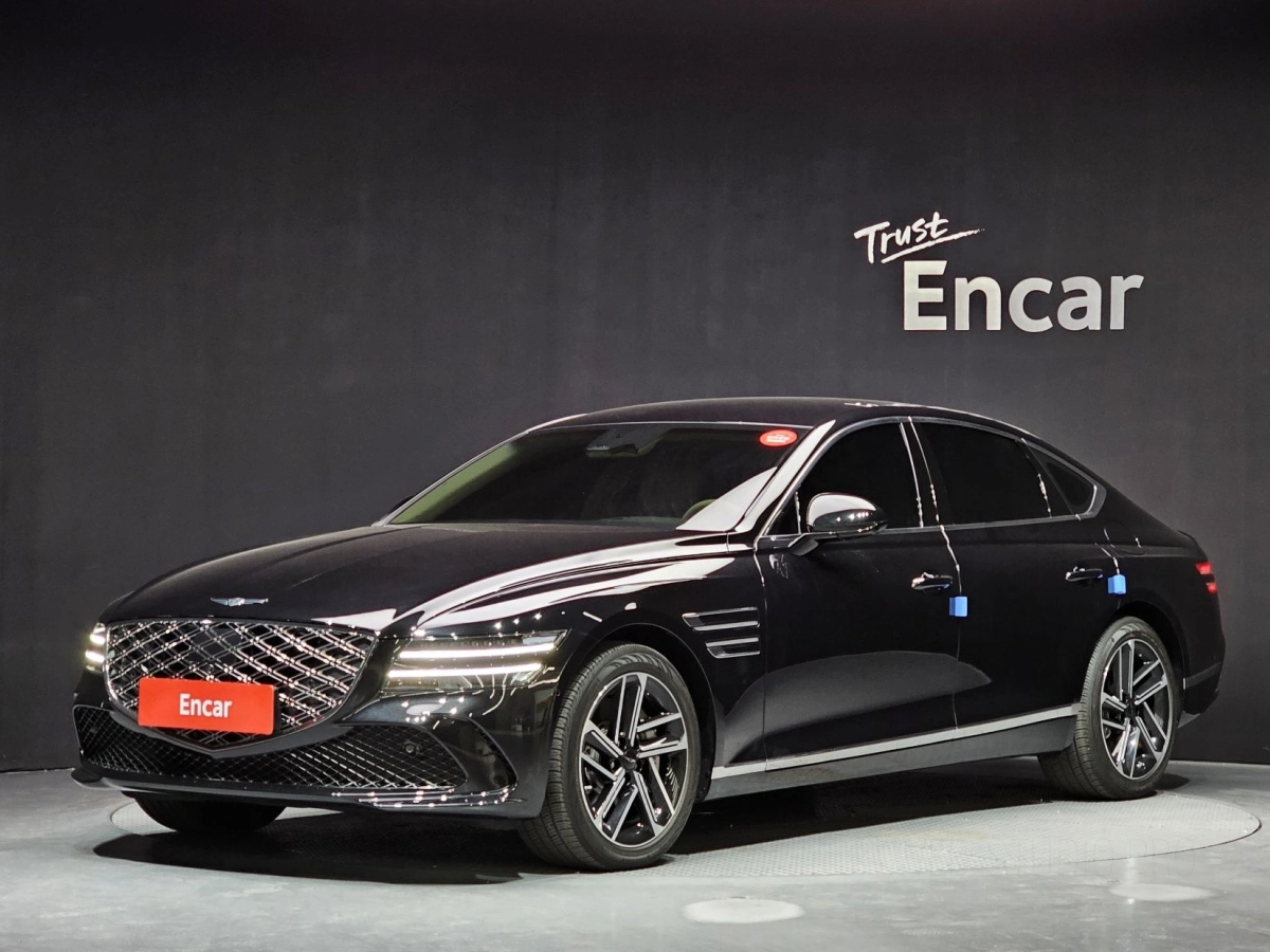 GENESIS G80 RG3  2025