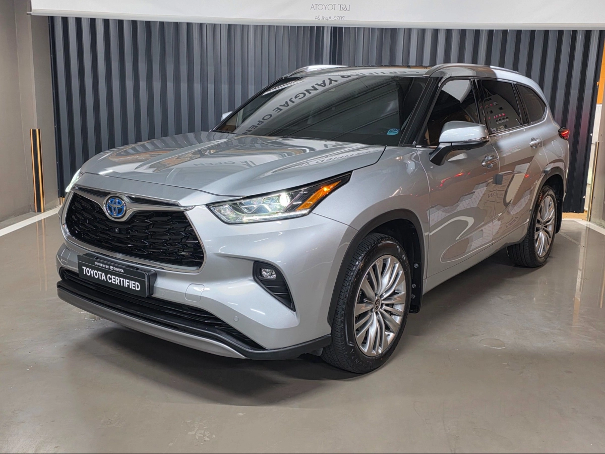TOYOTA HIGHLANDER  2023