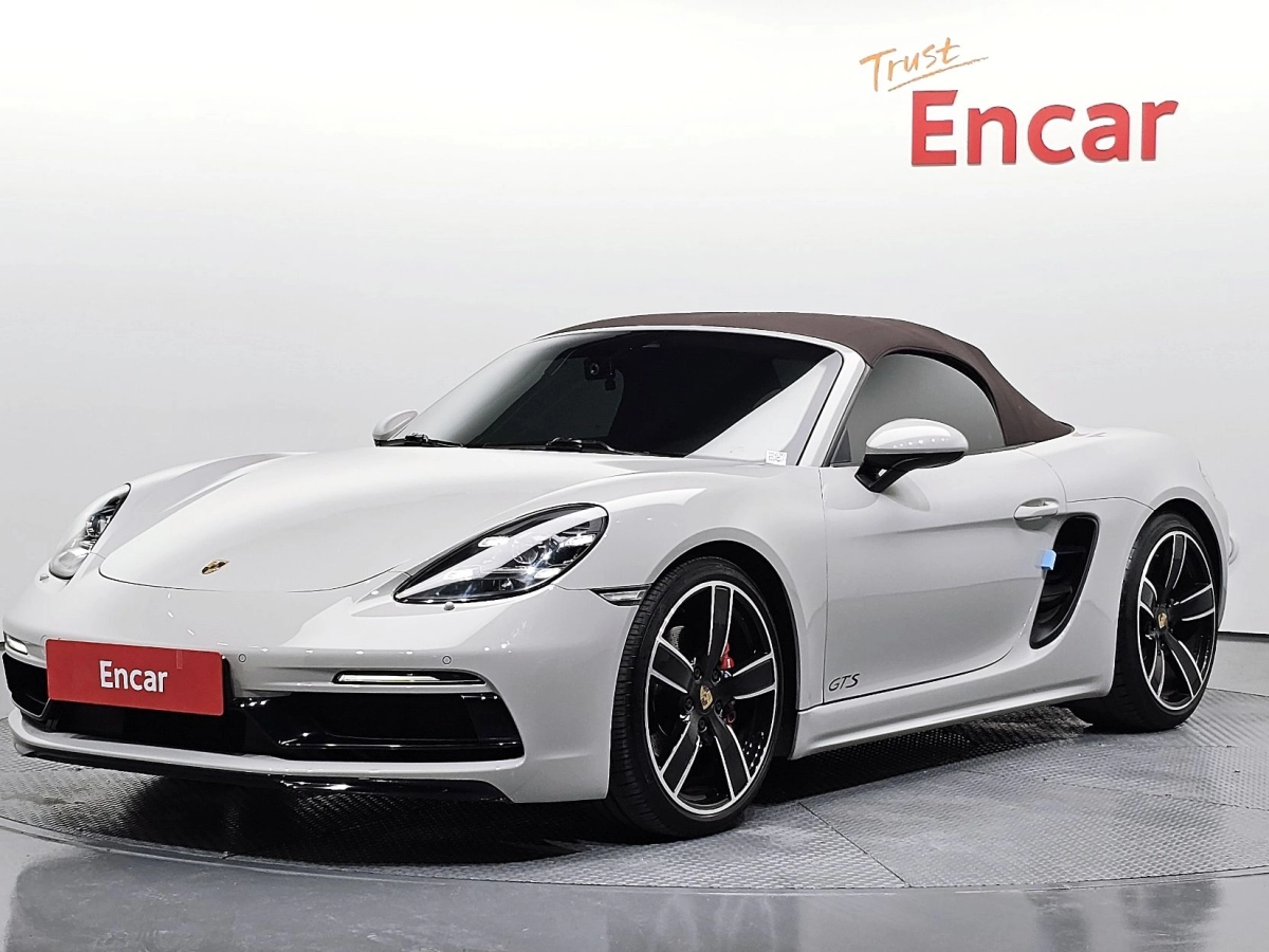 PORSCHE 718 BOXSTER